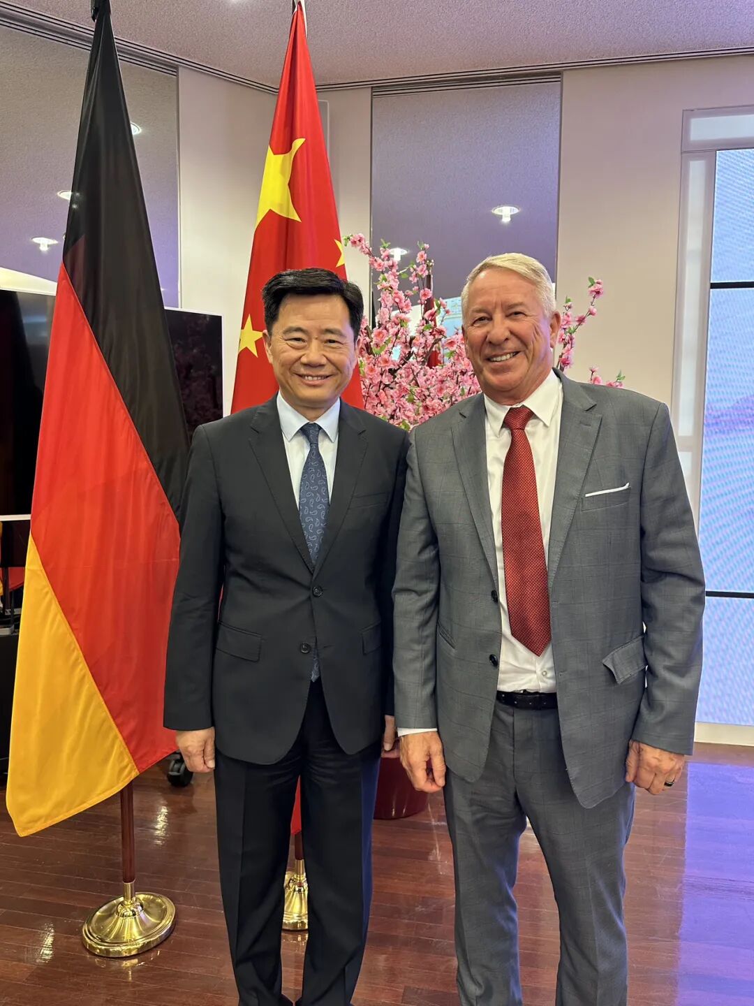 d721b22022cc6824f3f3991738e10093 J9游戏·【中国】官方网站